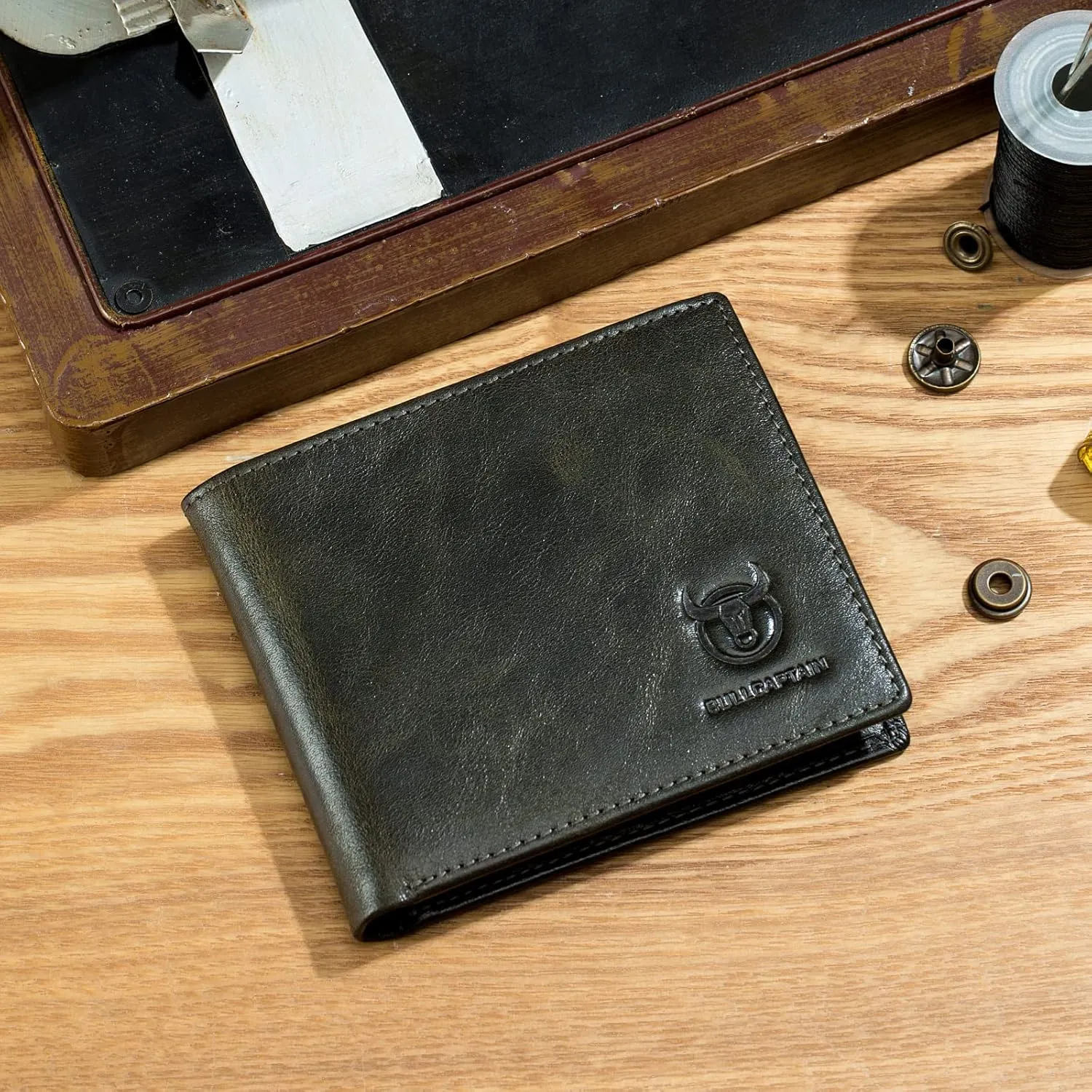 BULLCAPTAIN RFID Wallets for Men Slim Bifold Genuine Leather Front Pocket Wallet with 2 ID Windows QB-05??Forest Green??