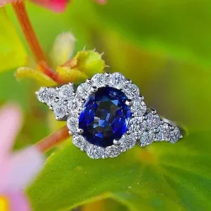 Vintage Jewelry Elegant Oval Cut Zircon Cocktail Rings for Women in Silver Color